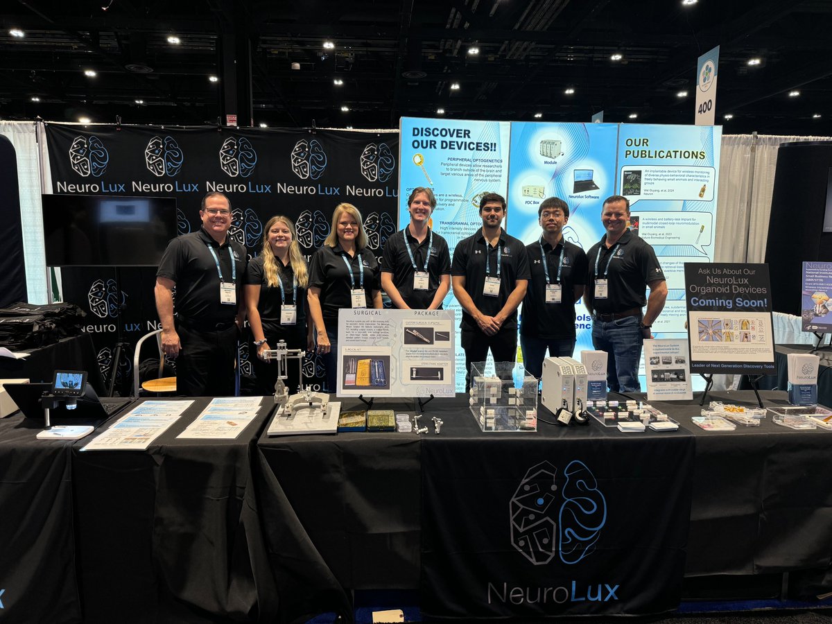 Starting off SFN 2024 right! Come stop by booth #652 to learn more about what NeuroLux has to offer. Everyone who follows us receives a custom tote bag! #SfN24 #sfn2024 #SFN
