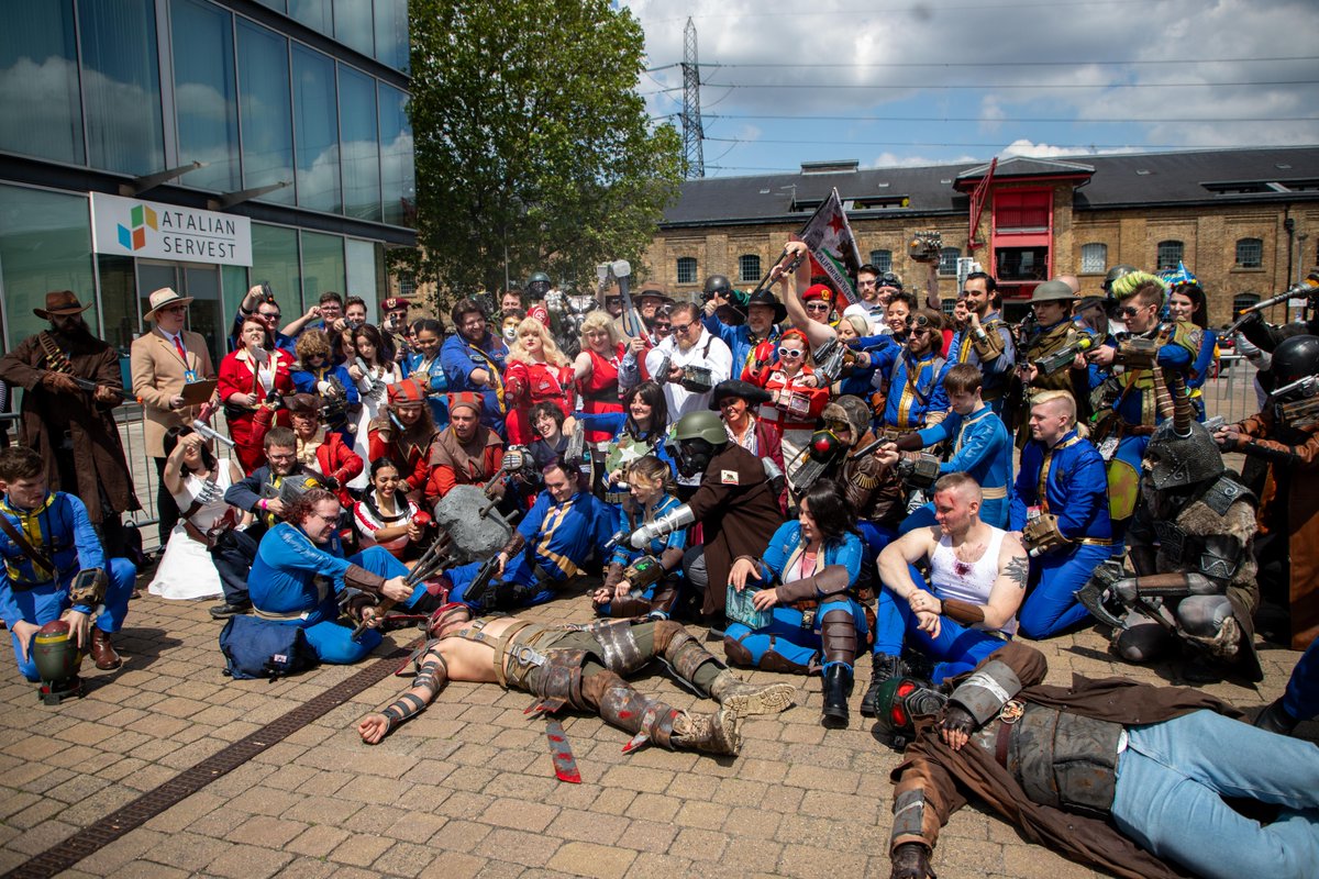 A story in 3 parts... Poor <a href="/funkstercosplay/">Funkster Cosplay</a> didn't know what hit em 💀