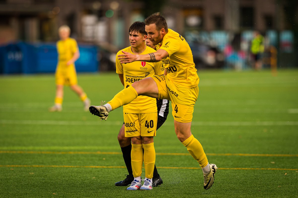 OTTELUKOOSTE. 🔴⚪⚫

Eilisen maalit ja valitut palat katseltavissa: youtube.com/watch?v=pDQwrI…

OP Pohjois-Karjala maksaa jokaisesta JIPPOn Ykkösliigan sarjaottelussa tekemästä maalista 20€ JIPPO-junioreiden vähävaraisten tukirahastoon. Kasassa nyt 900€! 🙏🏼

📷 <a href="/fotomik/">Mikko Kalavainen</a> #jippo