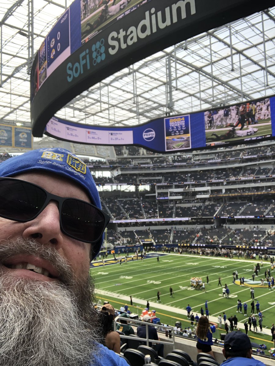 TheWraith007's tweet image. #RAMSHOUSE