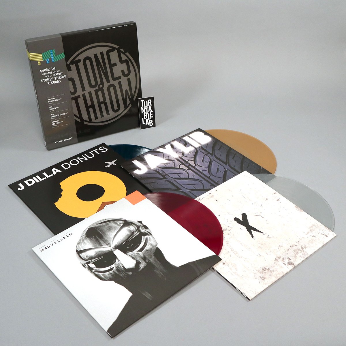 TurntableLab's tweet photo. Turntable Lab Selects the Hits of the 21st Century: Stones Throw Records

↘ warehouse find / last copies!! 4 classic @stonesthrow albums in #TTLexclusive color variants exclusive to this 8LP set

#ttlstonesthrow #stonesthrow #ttleditions #jaylib #madvillain #nxworries #jdilla https://t.co/CgcAxK2deR