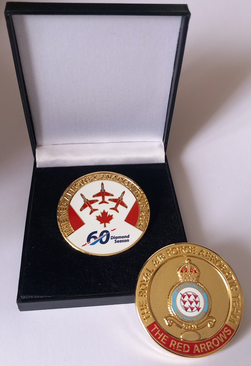 Check out our Officially Licensed, limited circulation #redarrows #canada tour coin, only 300 available and each one is individually numbered. #canadatour #duxford <a href="/UKinCanada/">UK in Canada 🇬🇧🇨🇦</a> 
theairforceshop.co.uk/details.asp?ID…