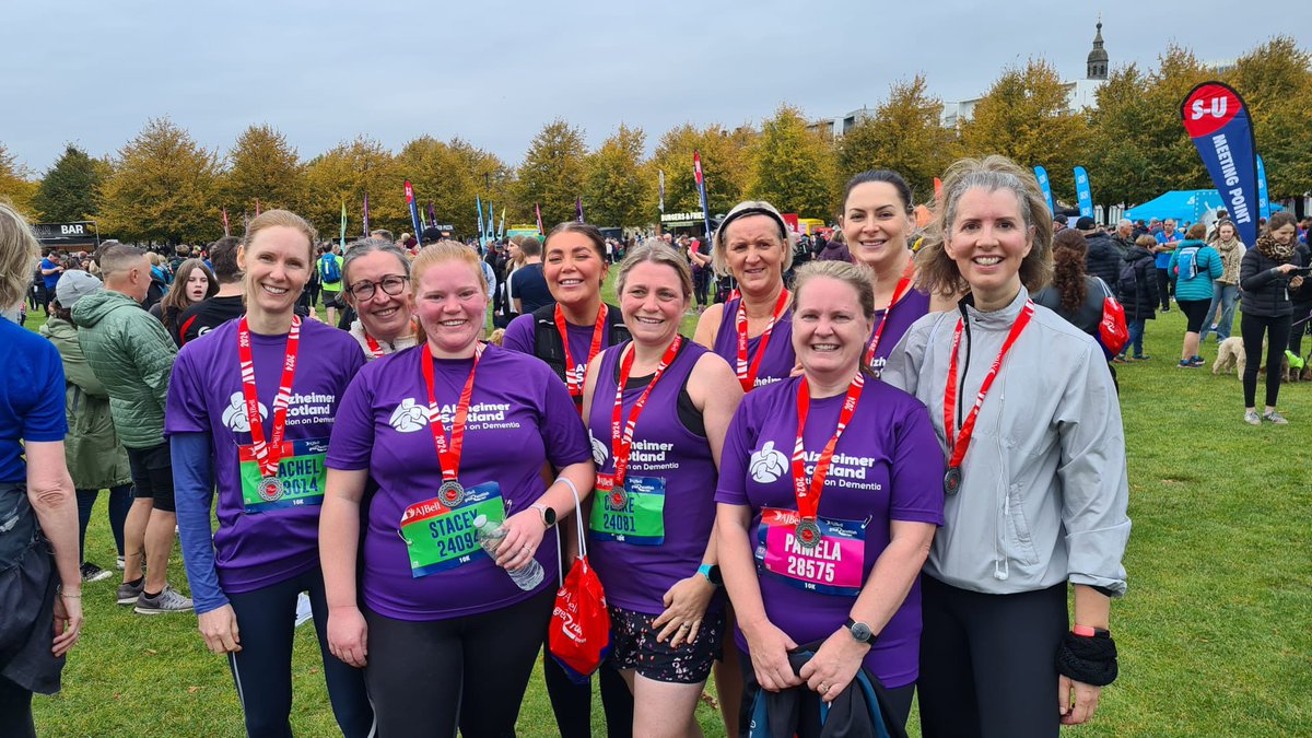 fraserbellahp's tweet photo. Amazing day @GreatScotRun - almost 30 members of the team took park across 10km and half marathon. Over £5500 raised for @alzscot - amazing team effort.

https://t.co/S1fPQLWAJt https://t.co/Ybo683JOsU