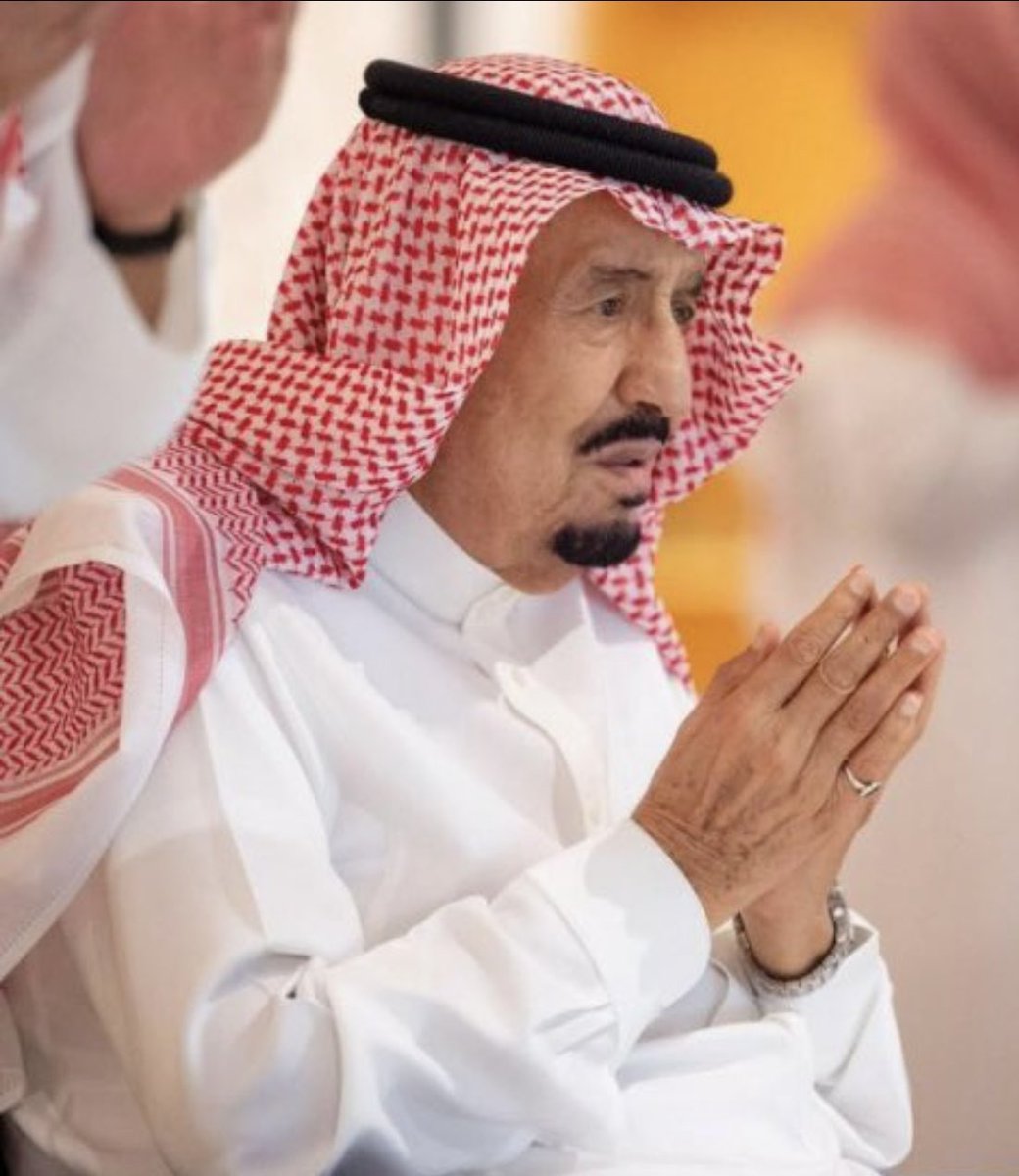 لا بأس عليك ياحبيب الشعب .. 
طهور وأجر وعافية 🤲

💚💚
#الملك_سلمان_بن_عبدالعزيز 
#سلامتك_يابوفهد