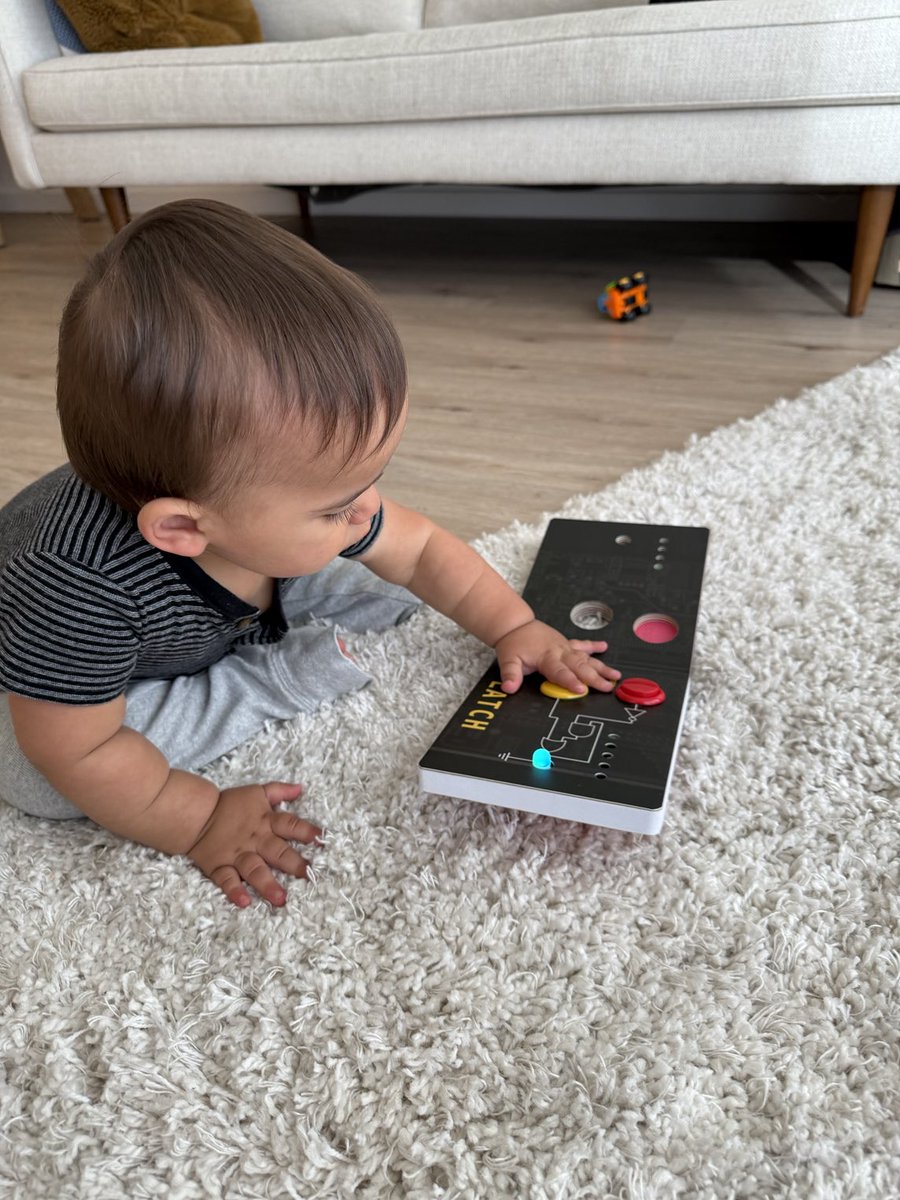 Diamond Bishop 🤖 tweet media