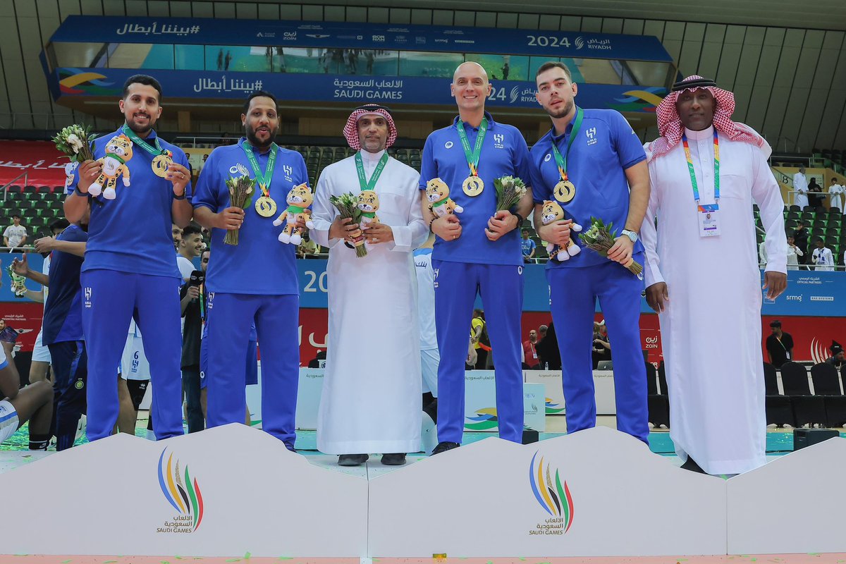 لا يعجز القوم إذا تعاونوا 🤝🥇