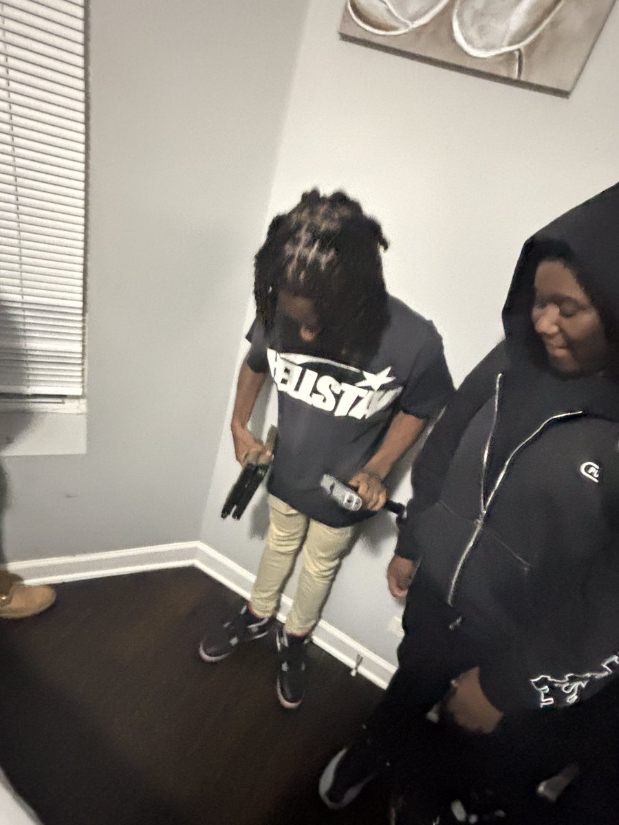 4 leaf clover 🍀  Feeling Lucky In Every Quarter Every Weather👂