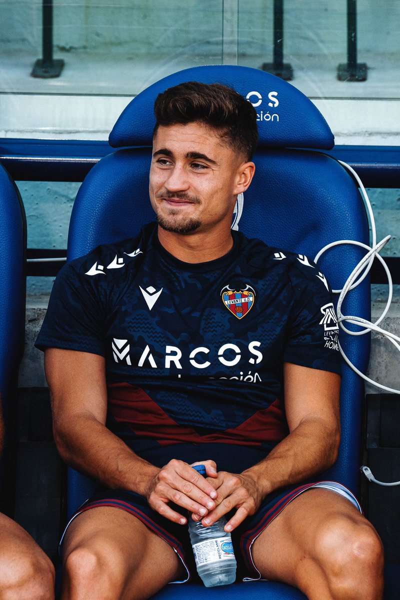 😁👀 La previa

 #LevanteRealOviedo