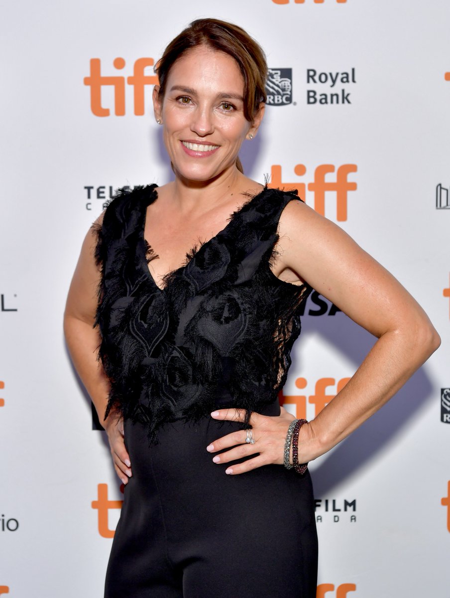 JuanC_Rdgz's tweet photo. 📺 Happy Birthday Amy Jo Johnson 🎂📺 #AmyJoJohnson #PowerRangers #AngelGrovecitizen #MightyMorphinPowerRangers #MightyMorphinPowerRangersTheMovie #KimberlyHart #PinkRanger #HappyBirthdayAmyJoJohnson https://t.co/jRbcMEbkeS