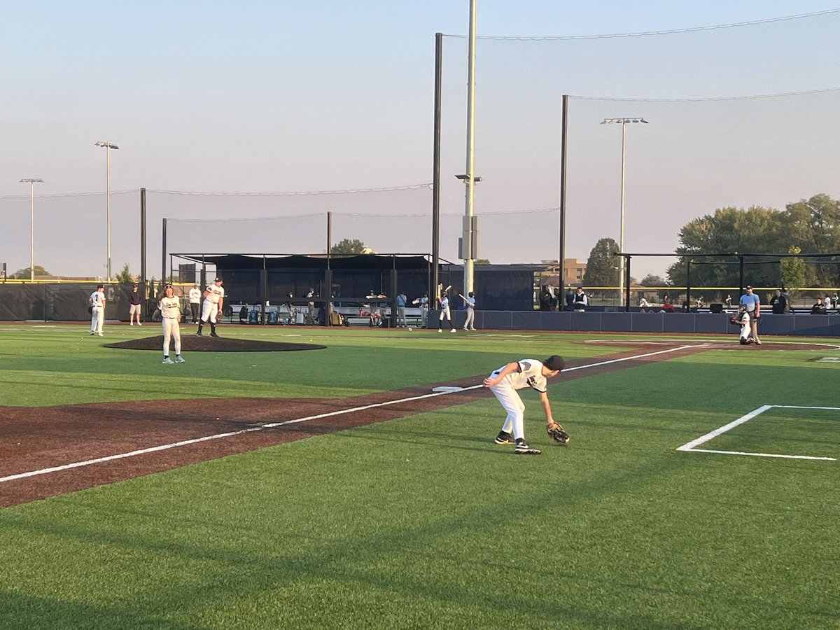 WowMidwest2031's tweet photo. #wowboys win in WALK OFF fashion this morning, 12-11. 

Fitzpatrick GW H, RBI
Mohlman 2H, RBI
Galloway 2H, 2R
Nauenburg 3H, 2R, SB
Dehoney H, 2R, 2RBI, SB
Heitmann 2H,2R,2RBI, SB
Lanik H, 2R, RBI, SB
Kasinger 5.1 IP,3ER,5K,BB

@ubanebraska @WowFactorNation https://t.co/KfJ7IxYMb9