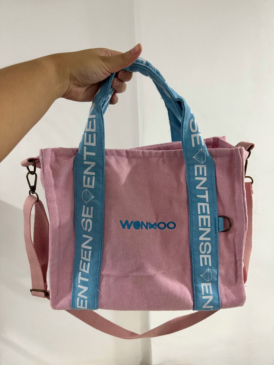 ines /ay-nes/ (@wonim717) on Twitter photo Concert bag secured! ✨ ticket na lang talaga. 😂
<a href="/serenitystoreph/">Serenity PH</a> small tote pre-order is still open until Oct. 15! You can order thru this link: forms.gle/f8pDjjkAxBqa18…
🩵🩷💎 Concert bag secured! ✨ ticket na lang talaga. 😂
<a href="/serenitystoreph/">Serenity PH</a> small tote pre-order is still open until Oct. 15! You can order thru this link: forms.gle/f8pDjjkAxBqa18…
🩵🩷💎