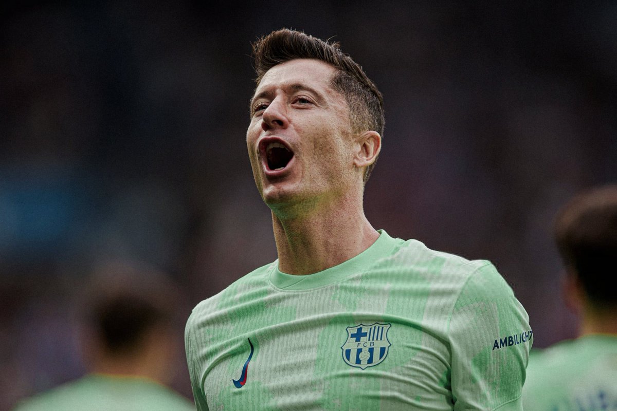 FCB World tweet media