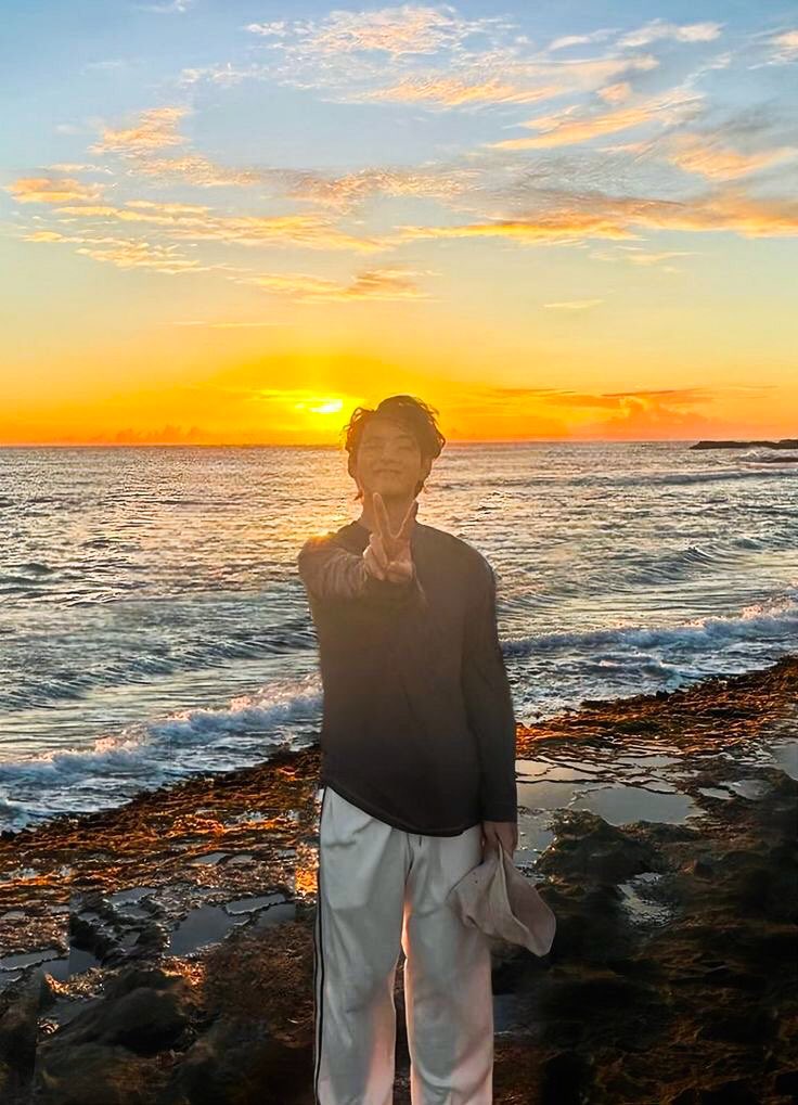 Taehyungimpact's tweet photo. https://t.co/GtsBX27Iv5