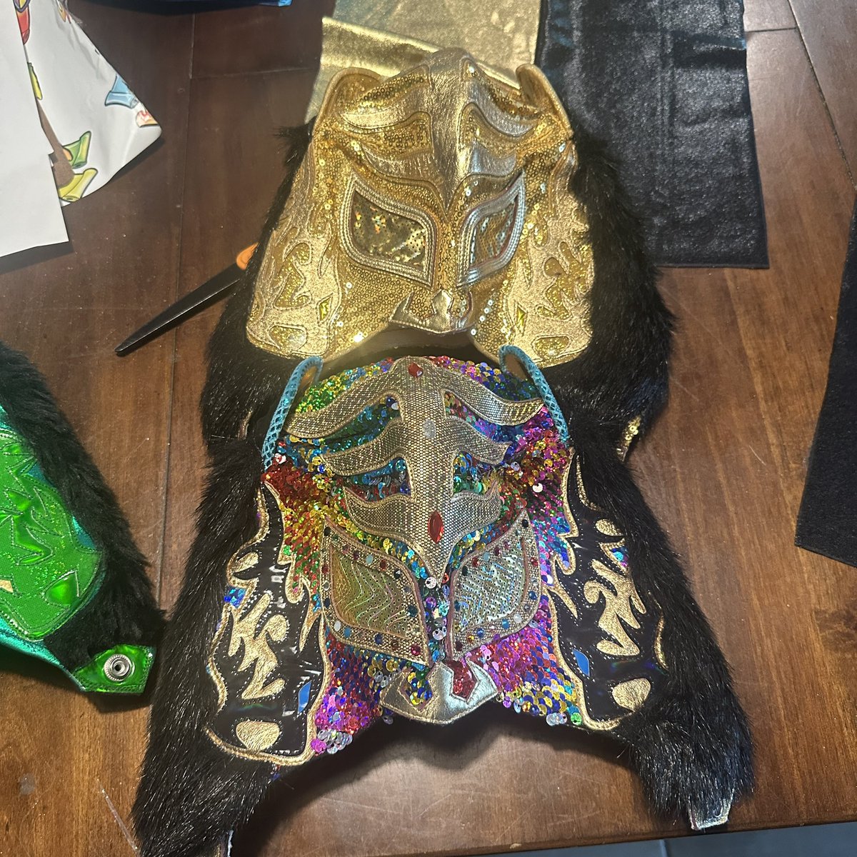LuchadorLD's tweet photo. or Sale!
Official @lince_dorado dorado masks by #luchathreadz and #sancho89! All ring worn both in WWE or Indies!
Masks by Ld Ring worn
Green mask - $350 + shipping
Gold mask w/ jewels $375 + shipping
Ring worn in WWE
Gold mask LHP (crown jewel Saudi Arabia) - $450 (obo) + shipping
Rainbow LHP - $450 (obo) + shipping
All mask come with tracking, signed, video, access to my discord, and free gift. Thank you and stay #luchalit
Tag a collector