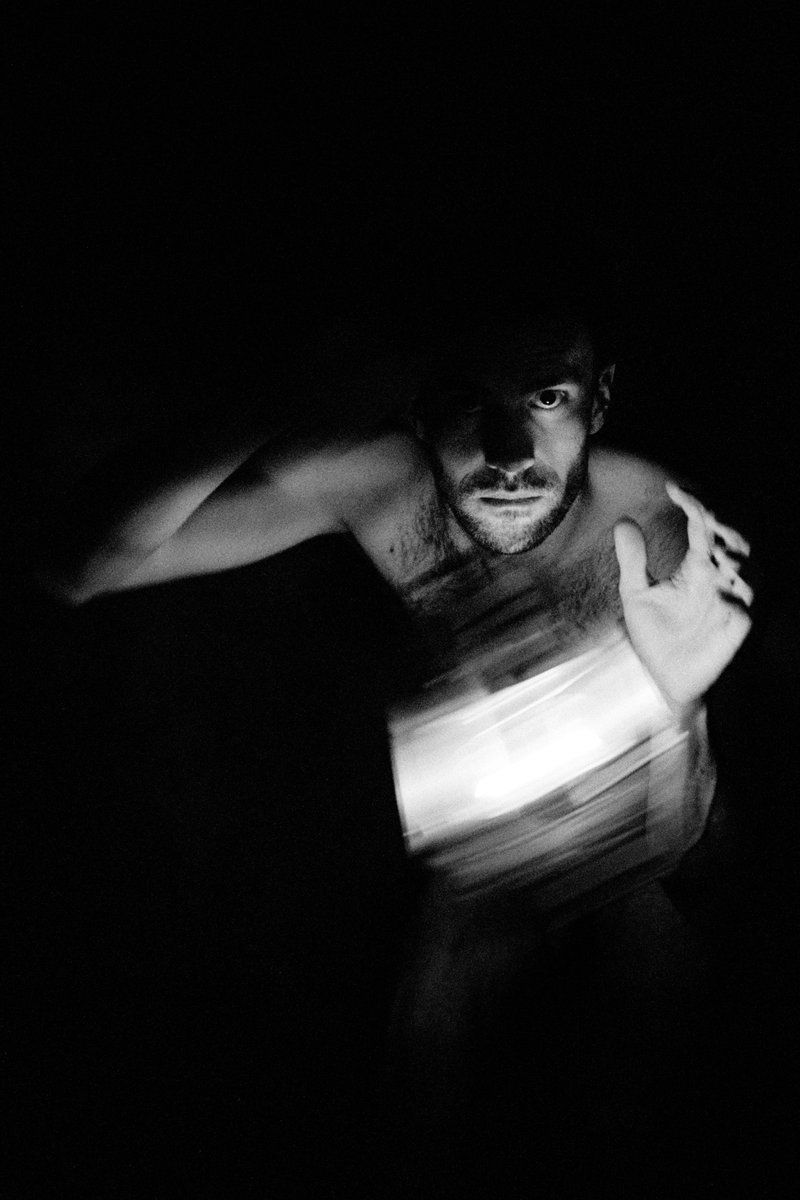 31 - Spooky
#31ThemesAnalogChallenge

🧑 Autoportrait
🎞️ <a href="/ILFORDPhoto/">ILFORD PHOTO</a> HP5 à 800
📷 Canon A1