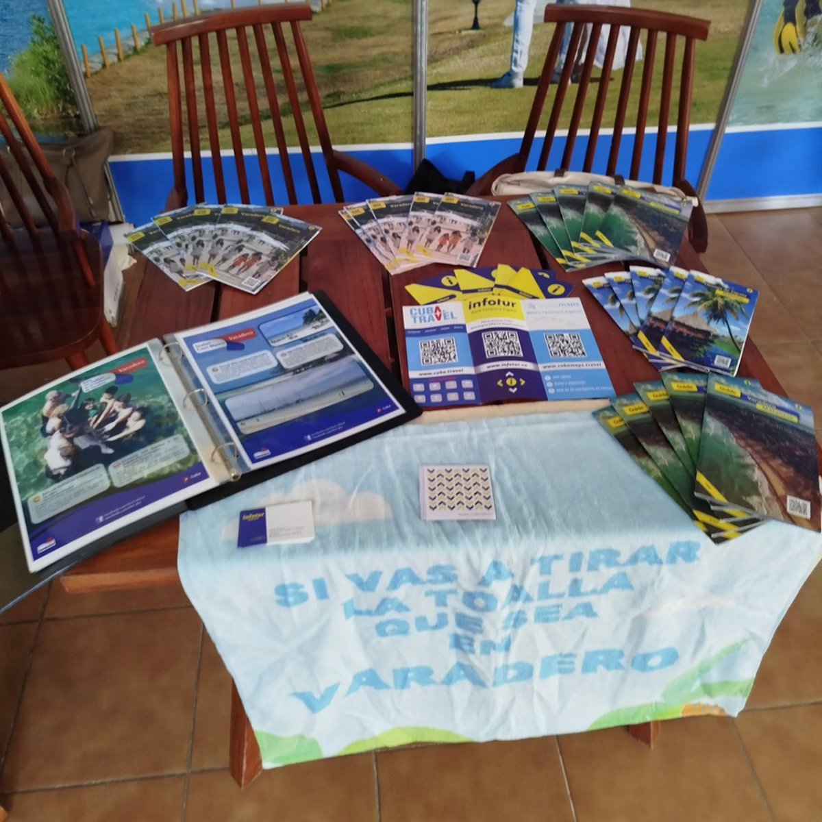 _varadero's tweet photo. 🌴¡Varadero presente en la Convención DIT Gestión en Holguín! 🌴
Nos complace anunciar que Varadero está representado en la Macro Convención DIT Gestión en Holguín. 🌊✨
Sigue nuestras actualizaciones para estar al tanto de todas las novedades. 📲✨
#DITGestion #Cubatravel https://t.co/2PkYPBy6z9