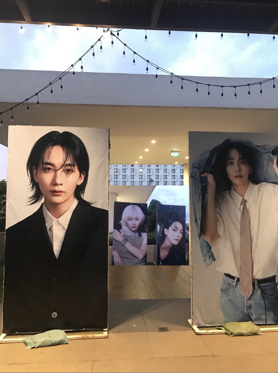 caranoise's tweet photo. all the inner demons i fought to stop myself from taking these big Jeonghans to my home !!!! /*jk
tysm @svtloveclvb @Jjongjjongie_ph for the idea, ipapagawa ko to sa brgy namin charot
#MyHanAndOnlyAtAMMB π€ https://t.co/qoF4aQwnnj