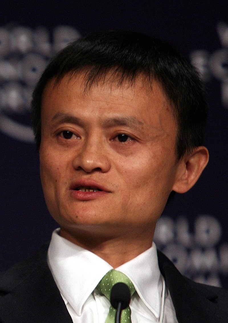 DelphineSankara's tweet photo. 🔴Avant #Jack_Ma, le milliardaire Chinois🇨🇳 et patron d'#Alibaba enseignait Anglais pour gagner sa vie !
Toi on te dit de venir répéter aux enfants à la maison, tu dis tu as Master en linguistique, ko je peux pas faire ça !
Yafoy monsieur Bac+40.
La lutte continue... https://t.co/KXoWdXYUwP