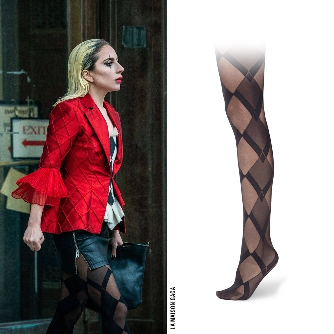 lamaisongaga_'s tweet photo. #Joker Look 11: once fully transformed, Harley wears a red diamond blazer and corset made by costumiers #SusanLee and #JoanneMills; @EmilioCavallini "Harlequin" tights in black and #CharlesJourdan "Cecil" ankle boots! https://t.co/W6qj9Z6P23
