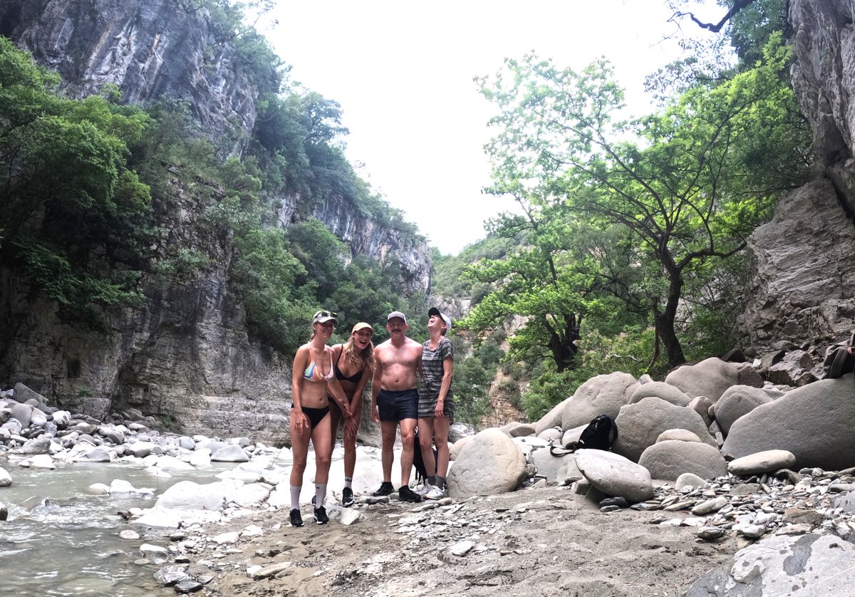 WanderingHartz's tweet image. Our last adventure in Albania took us hiking in Langarica Canyon! 🥾

A scenic 2-hour drive from Saranda and near the town of Përmet.

youtube.com/watch?v=t4JCS7…

#albania #vlog #slowtravel #digitalnomads #fulltimetravel