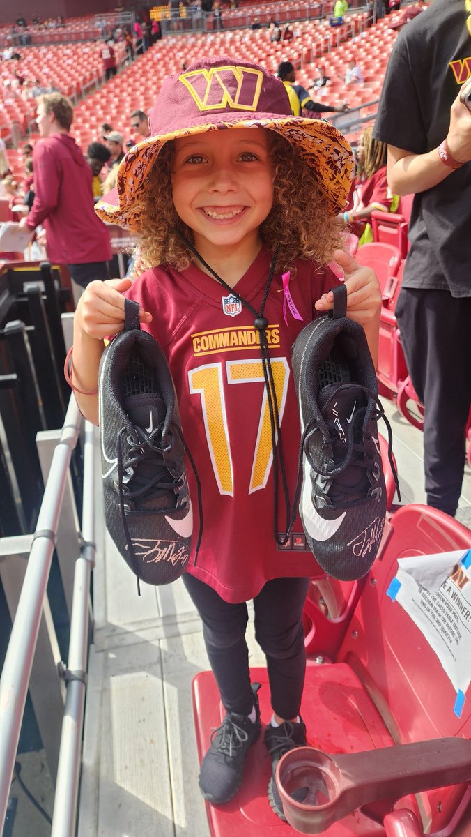 Chris Bryant tweet media