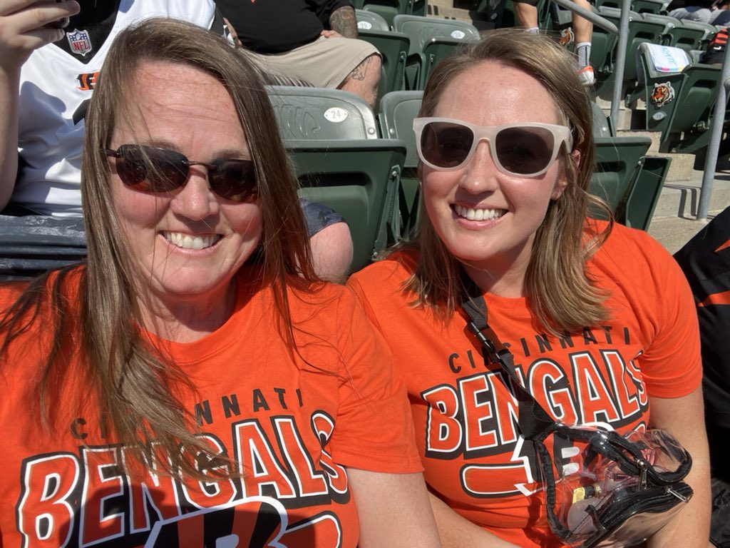 Mom and daughter adventures….where the cat catches the bird, Go Bengals! #RuleTheJungle