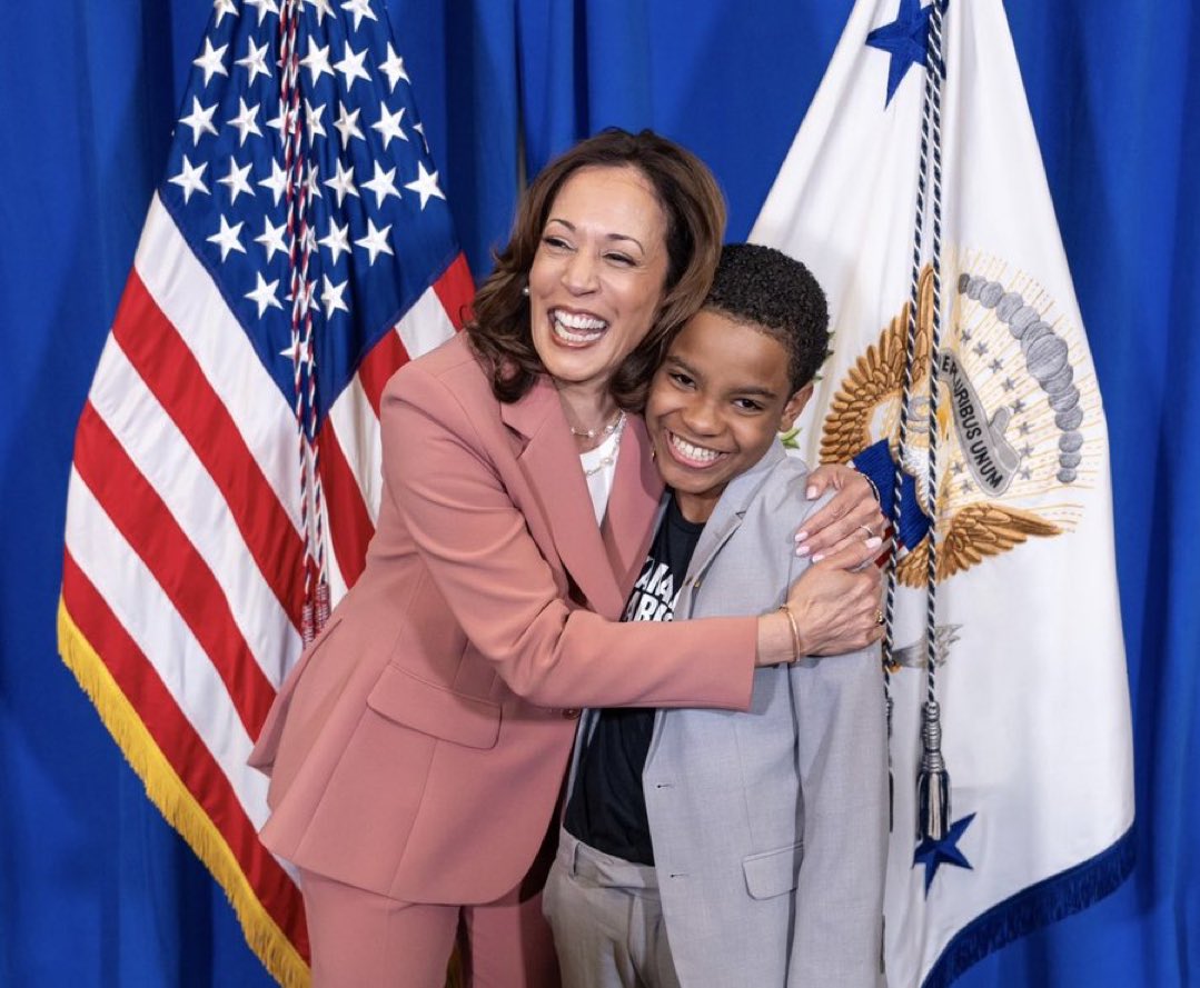 KnowaDeBaraso's tweet photo. My name is Knowa, and even though I’m not old enough to vote. 

I’m gonna be working endlessly for the next 30 days to get Kamala Harris elected.

Are you with me?