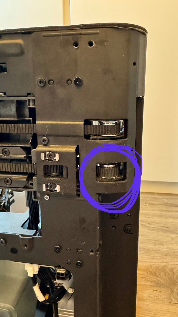 Has someone ever changed one of these pulleys? My Kickstarter X1C has a worn out pulley but replacing them seems almost impossible. <a href="/BambulabGlobal/">Bambu Lab</a> any advice? #3Dprinting #askforhelp #bambu #help