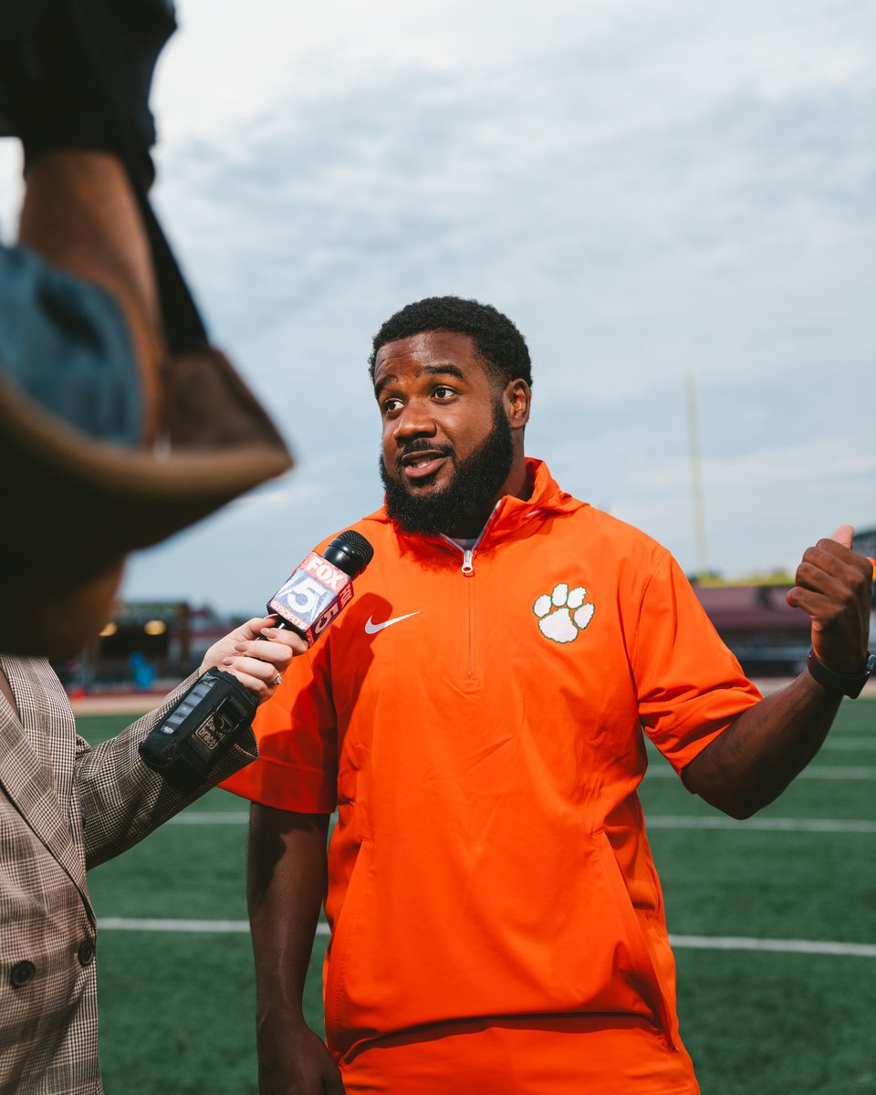 Stockbridge Football tweet media