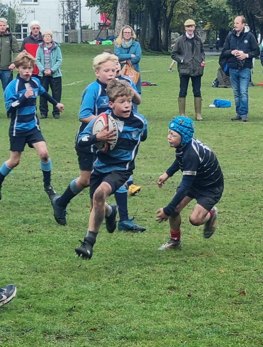 BelhavenSport's tweet photo. U11 boys π had a great time at @lorettosport 7s Tournament. Two good wins saw them earn a place in the Plate Final. A fab first experience of tournament 7s rugby for many of the boys.
#BeHardworking https://t.co/TWZReyKKls