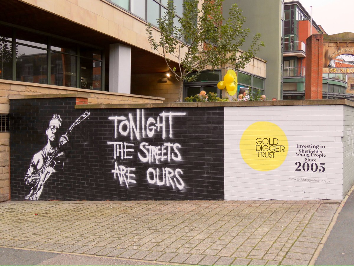 Dave: The Steel City Snapper tweet media