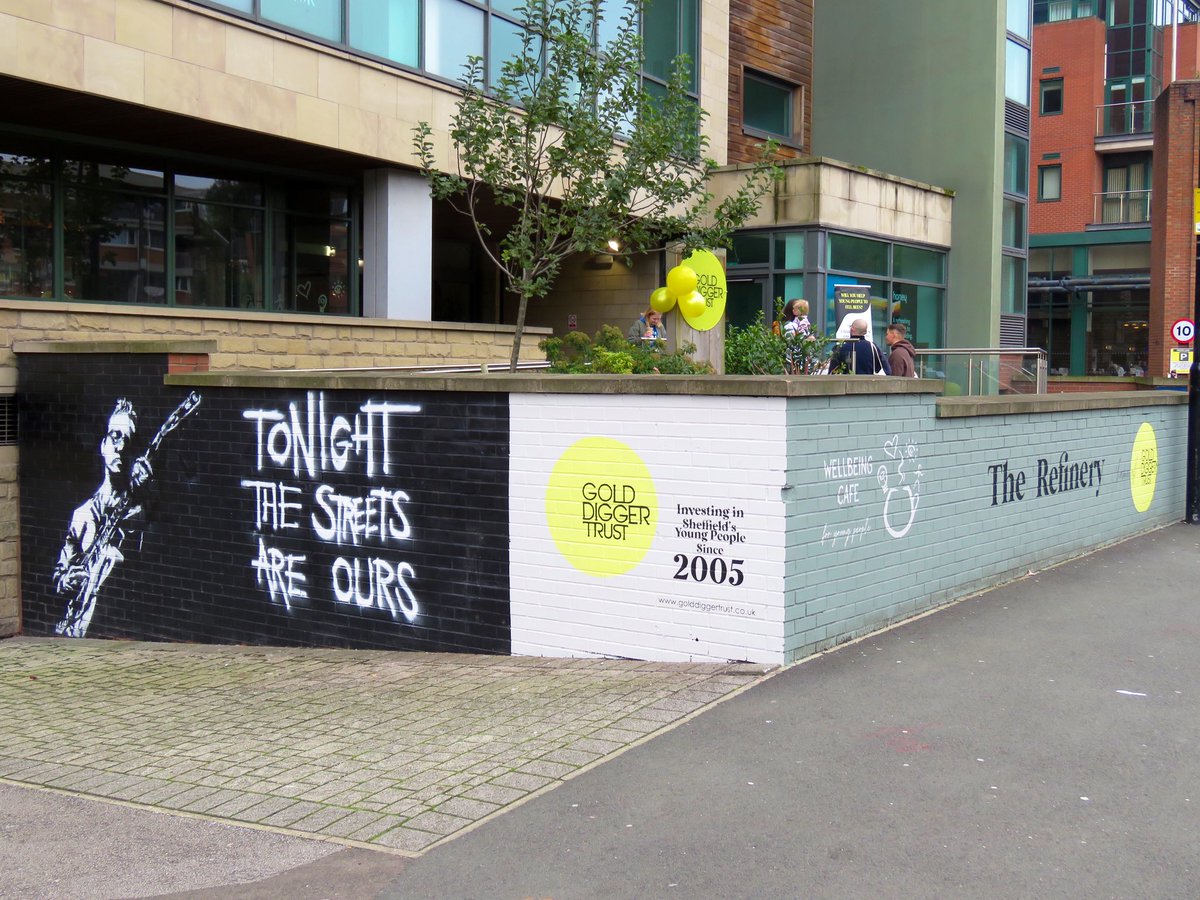 Dave: The Steel City Snapper tweet media