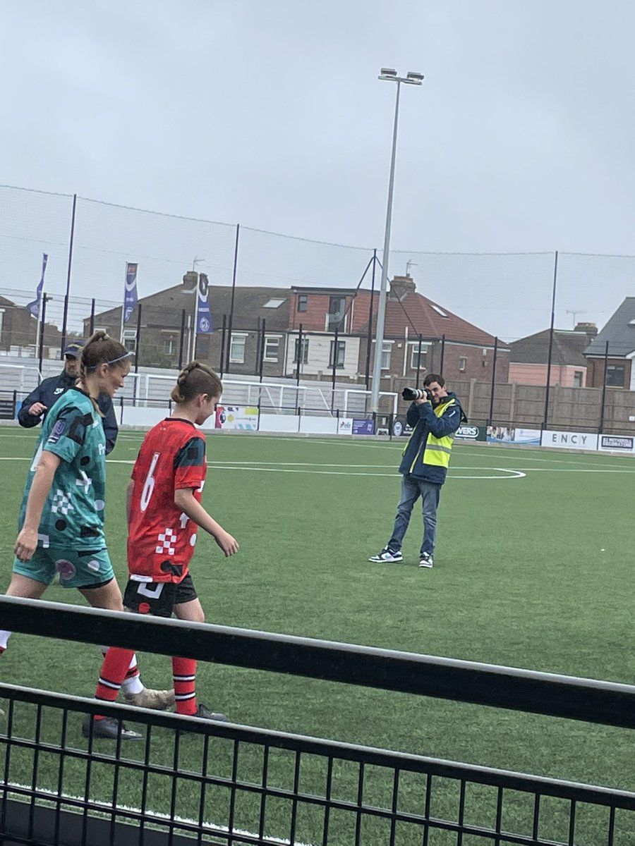 SpoonerGenette's tweet photo. Abbie had a great time being the mascot for @SotonWomensFC today. Shame about the result but some great football played. Massive thanks to @MaddsGK13 for her signed picture and gloves. They are already on display in her bedroom 💕⚽️ https://t.co/XzTIvcUNT0