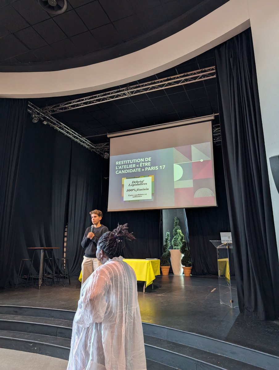 Renaissance63_'s tweet photo. Rentrée départementale avec @Ambroise_Mejean

Au programme : débat sur le pacte d'action, formation pour préparer les élections municipales, rédaction de contributions pour le Conseil National. 

Dans le #PuyDeDôme, @Renaissance continue son ancrage local et prépare l'avenir ! 🇨🇵 https://t.co/yXxRTgmKnf