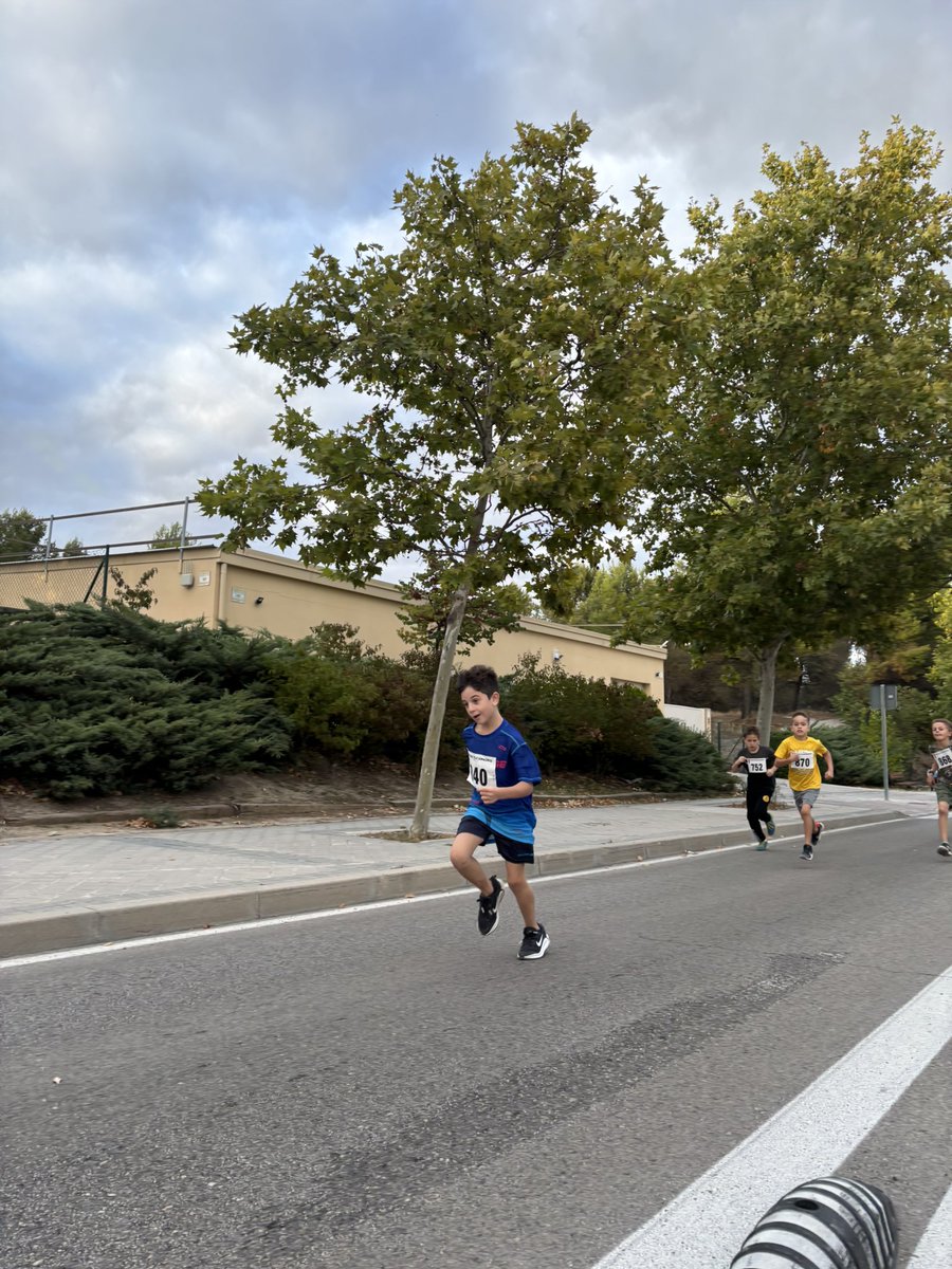 rivasdos06's tweet photo. XXXIII MILLA URBANA DE RIVAS🏃

Ayer pudimos disfrutar de una nueva edición de la Milla de Rivas.

Tuvimos una gran participación de nuestros atletas, que lucharon y se divirtieron en esta bonita carrera.

#Rivas #millaurbana #deporte #atletismo https://t.co/n1FfB0Wpgr