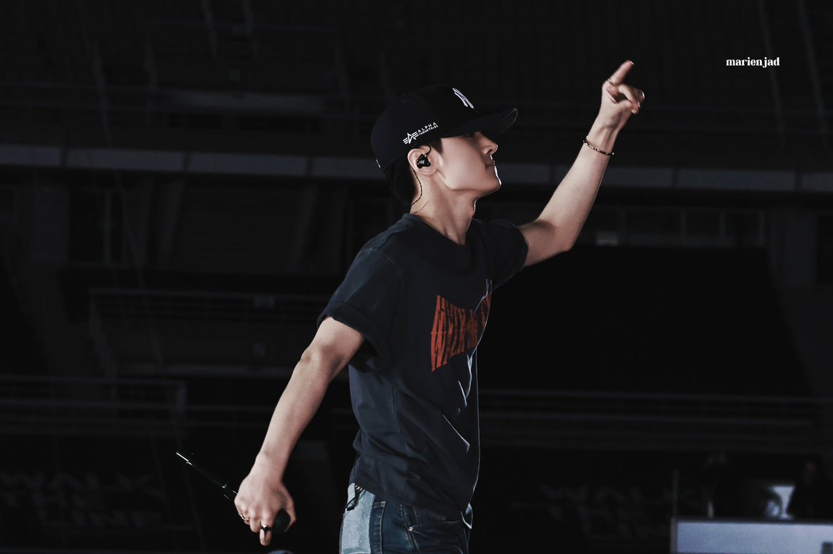 241006 ‘WALK THE LINE’ in GOYANG

#JAY #제이 #ジェイ
#ENHYPEN #엔하이픈 #エンハイプン