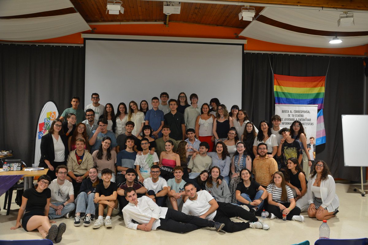 IvanBertachini's tweet photo. Casa siempre es casa 💚💜
 @CANAE https://t.co/DZ7Aa5W80Y