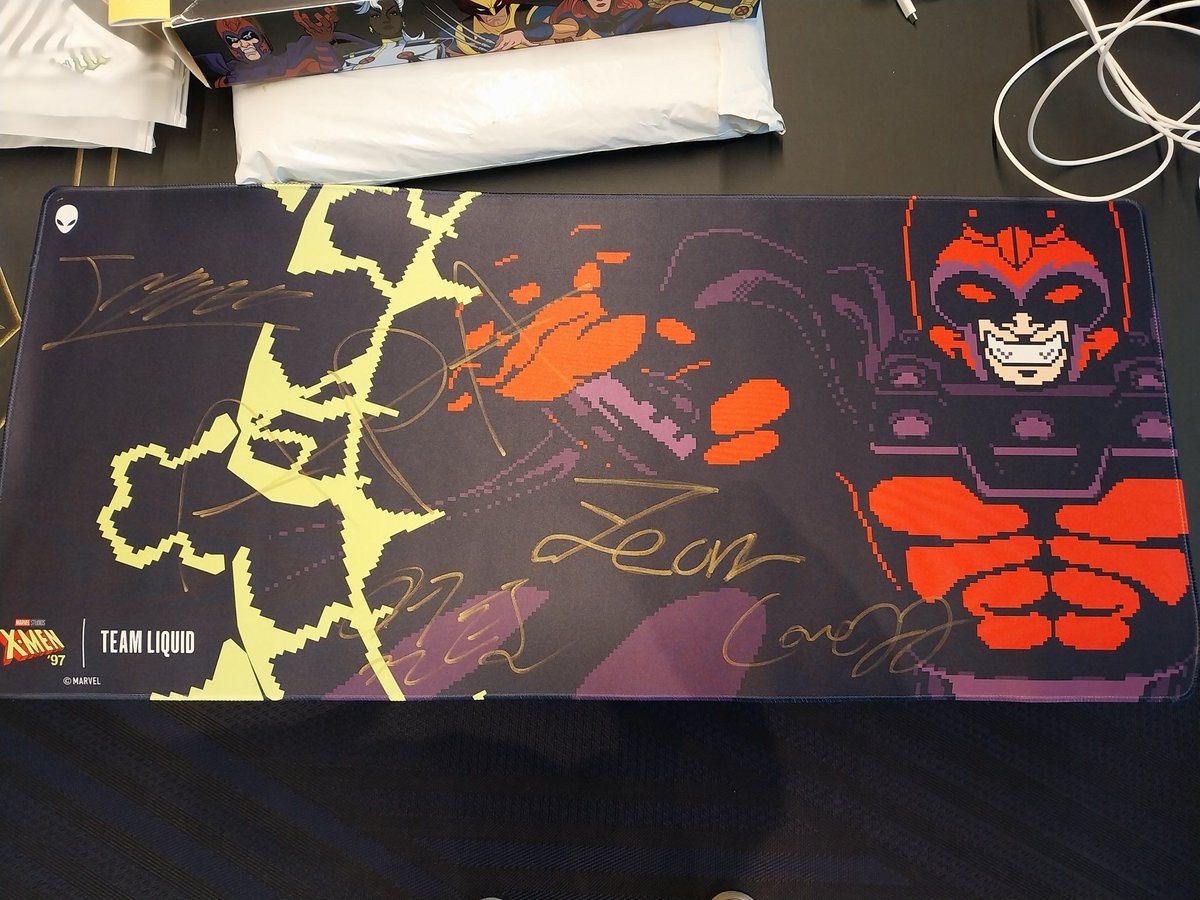TeamLiquidLoL's tweet image. Want to win a SIGNED TL X-Men mousepad? 

Like, Retweet, and Comment your favorite TL Honda Moment of 2024 so far ⬇️