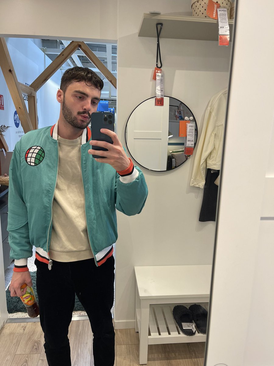 🙂‍↔️ #LGBTQIAFallInLoveInOctober