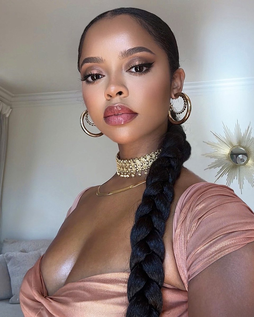 Madison Calley tweet media