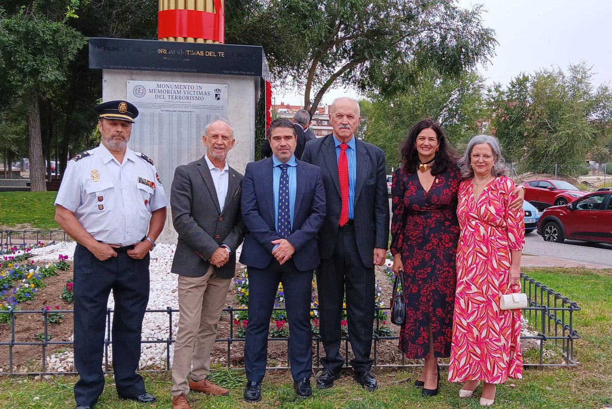 Como Guardia Civil (R) y Portavoz de Vecinos por Valdemoro ha sido todo un honor asistir al homenaje a las Victimas del Terrorismo celebrado esta mañana en nuestro apreciado municipio.