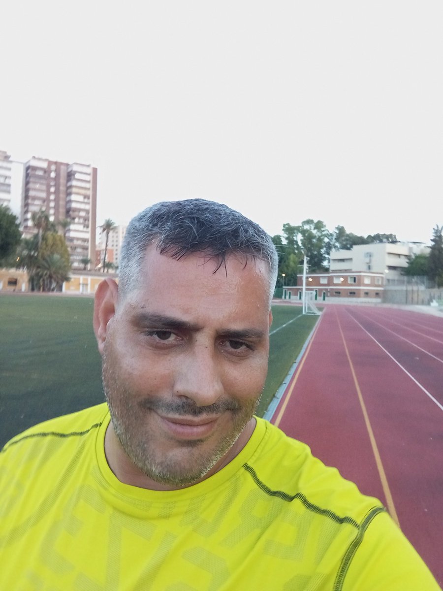GamesMurdock's tweet photo. Empezamos a quitarnos el oxido de las rodillas #running https://t.co/8Ao7A4qJa7