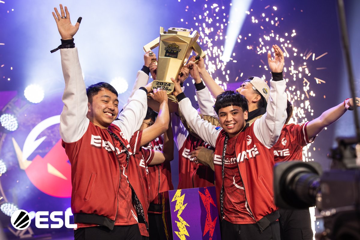 ESL COD: Mobile tweet media