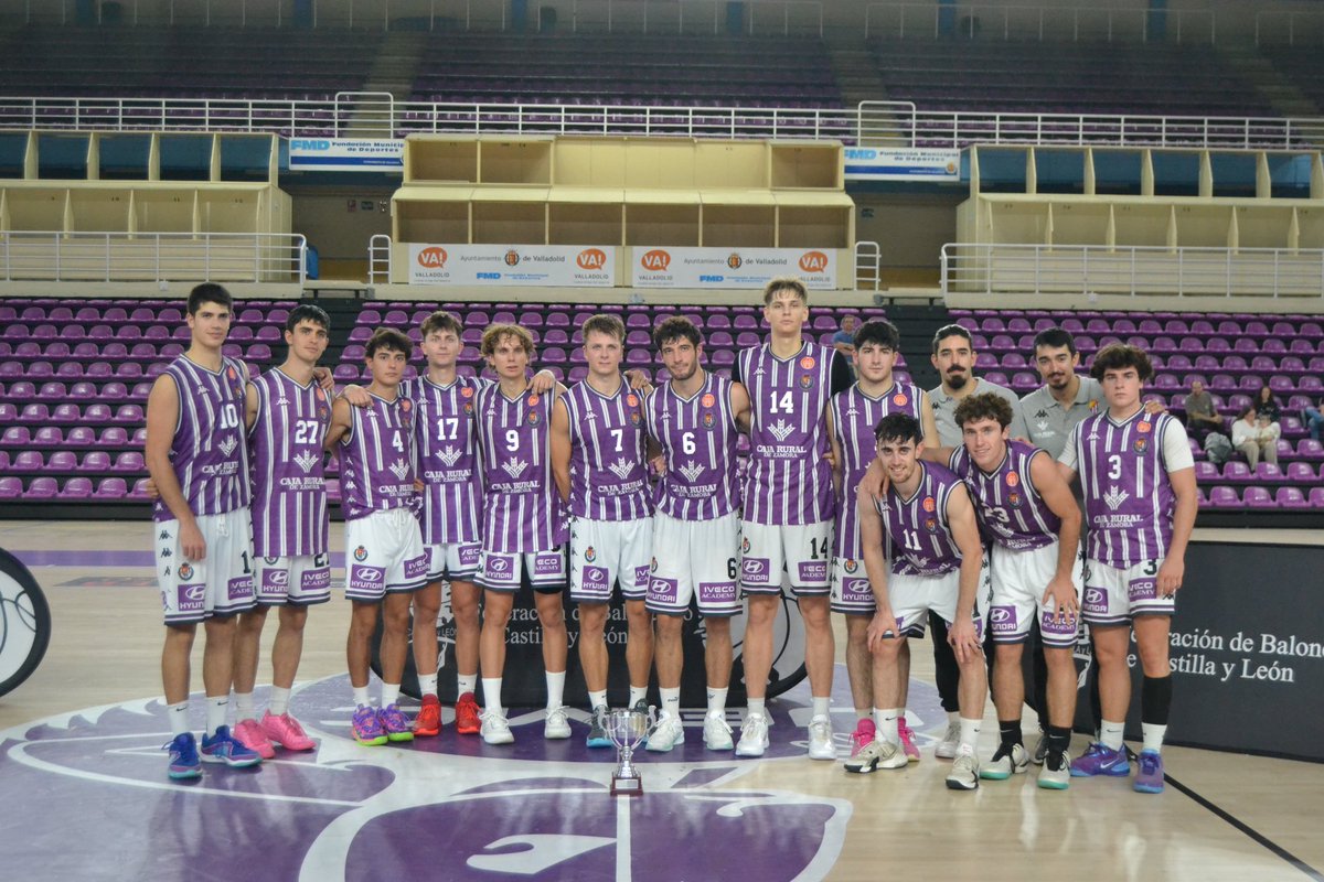 🏆 Copa Castilla y León #TerceraFEB ⛹️‍♀️

🥇 <a href="/Obila_com/">Óbila Club de Basket</a> 
🥈 <a href="/RVBaloncesto/">-</a>