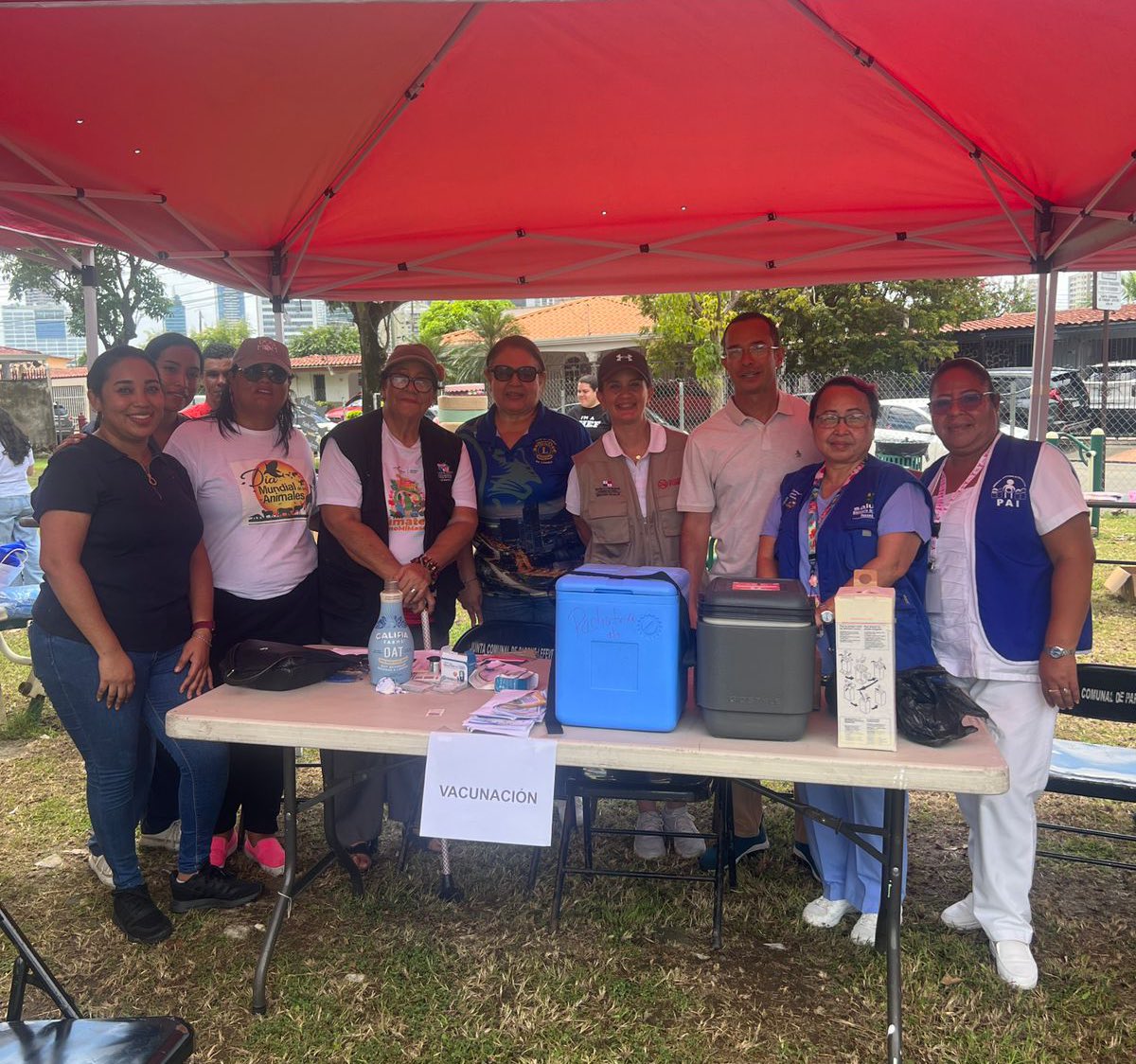 Parque_Lefevre's tweet photo. ¡La 1ra Feria de Mascotas de
Parque Lefevre ha sido TODO UN EXITO!
Gracias a toda la comunidad que se ha unido a esta increíble celebración en nuestro Parque Canino en #Chanis y han disfrutado de un día GUAU para toda la familia con vacunación, concurso de disfraces y mucho más. https://t.co/uHS1bPlFAd