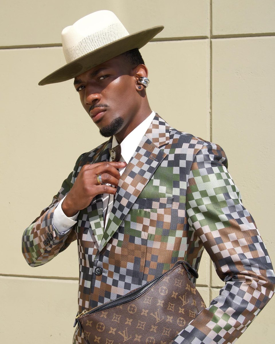 Dutch Omen tweet media