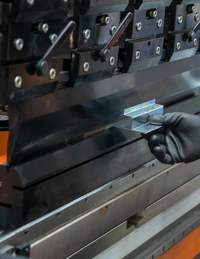 Technavio's tweet image. #PressBrakes Market [2024-2028]: AI-Driven Innovations and IoT Integration Propel Precision Metal Fabrication Growth

Explore more about the future of metalworking and how advanced technologies are shaping the industry: shorturl.at/lv5R4

 #MetalFabrication #IoTIntegration