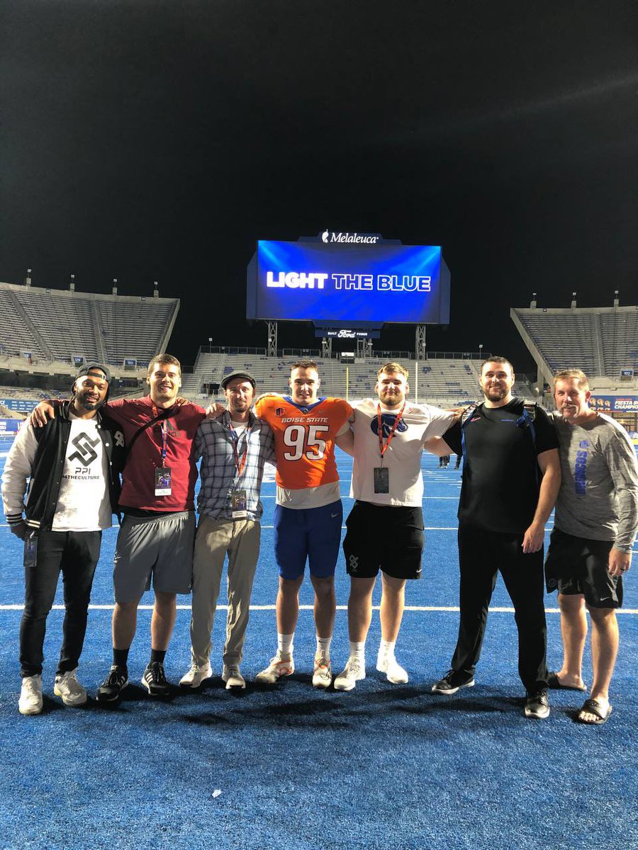 I’m excited to announce my commitment to Boise State University!!
Thank you to <a href="/Coach_SD/">Spencer Danielson</a> <a href="/Coach_TKeane/">Tim Keane</a> <a href="/CoachKoopRich/">Kooper Richardson</a> <a href="/kyleyoung_BSU/">Kyle Young</a> <a href="/2mattmiller/">Matt Miller</a> <a href="/Coach_B_Jones_/">Brandon Jones</a> <a href="/BroncoSportsFB/">Boise State Football</a> for believing in me !
 #AGTG #BleedBlue #BuiltDifferent 
<a href="/BCollierPPI/">Brandon Collier</a> <a href="/PPIRecruits/">PPIRECRUITS</a>
