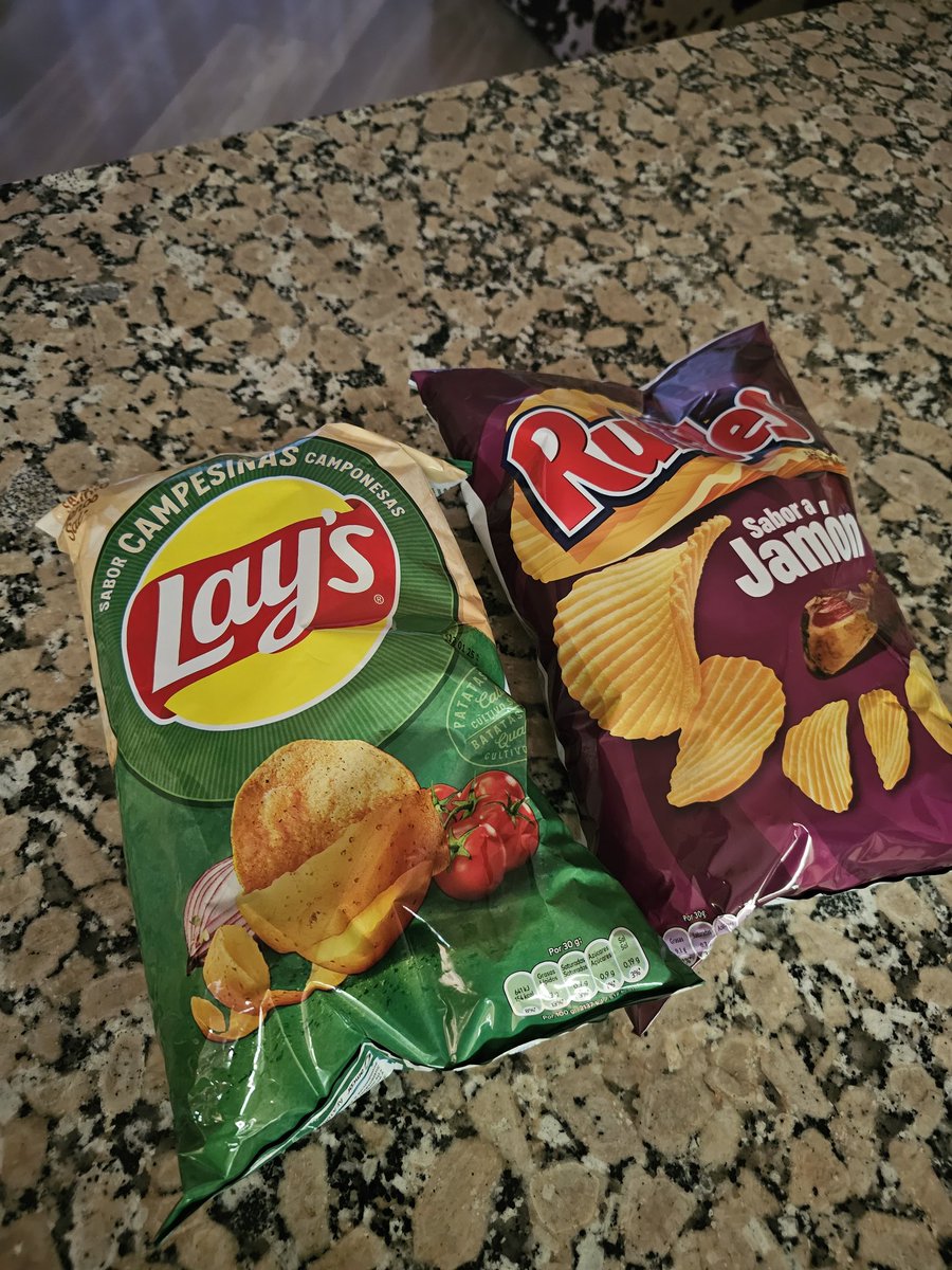 thehallmighty's tweet photo. Decisions decisions https://t.co/gvb7YUXoI6