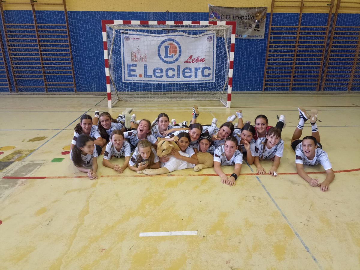 ClebaLeonBm's tweet photo. 🔴⚫ RESULTADOS ⚫🔴
📝 Estos han sido los resultados de nuestros equipos.
#cleba #clebaleon #ulecleba #basecleba #garracleba #balonmanofemenino #balonmanobase #leonesp https://t.co/Ty36pbU3z3